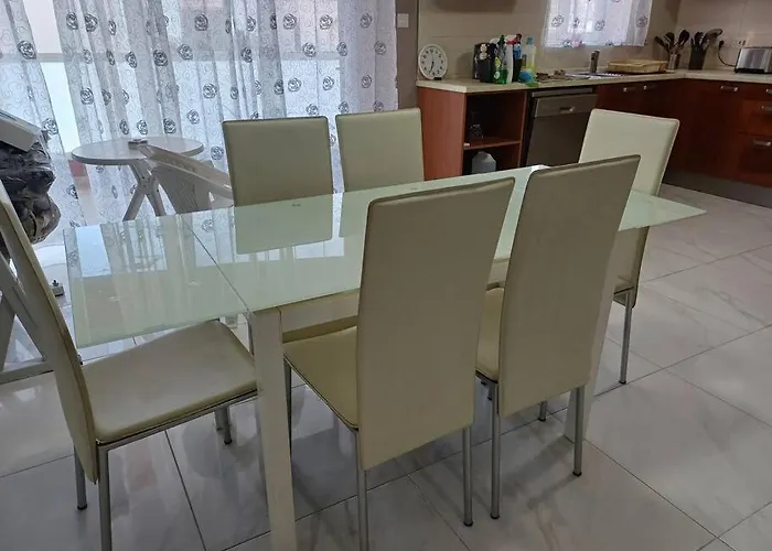 Appartement Large 3 Bedroom - Bugibba